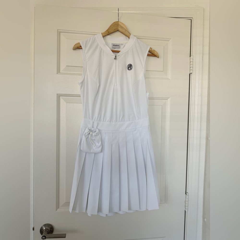 White Sleeveless Dress